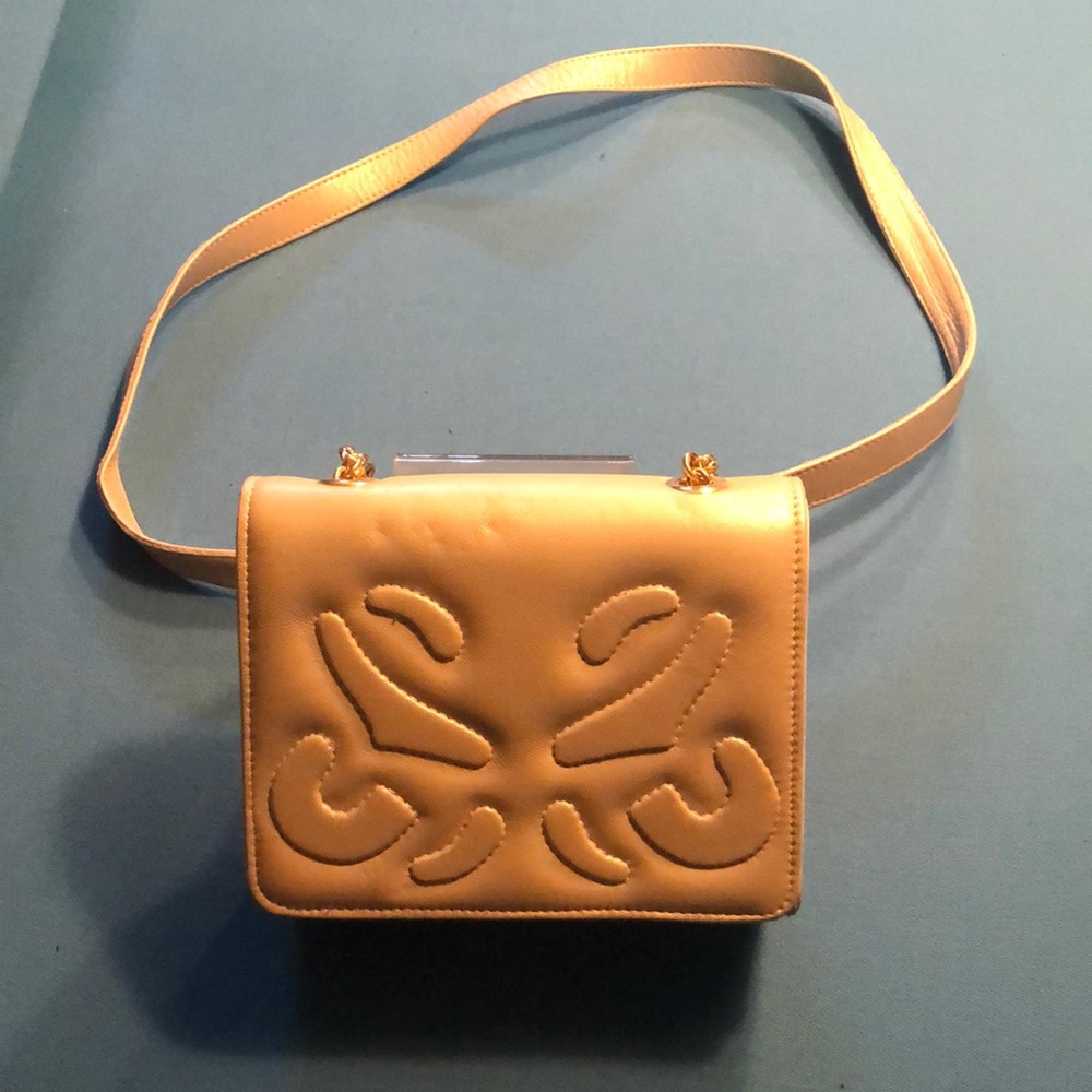 Vintage Carlo Mancini handbag